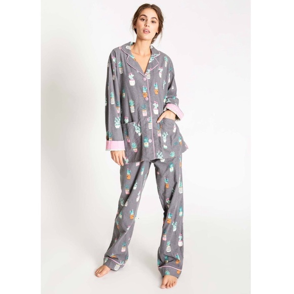 💕💕PJ SALVAGE - PAJAMA SET💕💕 - Picture 4 of 5